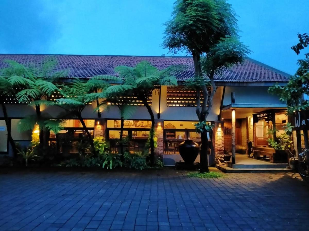 Warisan Heritage Boutique Hotel Solo Exterior foto
